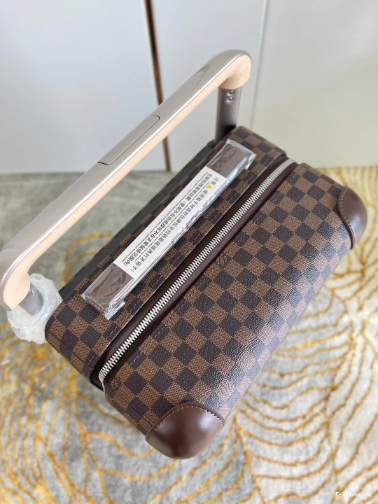 First bag ru 55 HORIZON Louis Vuitton 0716